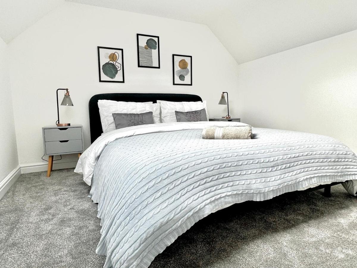Central, Stylish - 2 Bed Property, The Stable @ Warrenfield, Free Wifi & Parking Оркни Екстериор снимка